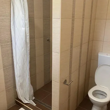招待所 Vadvirag Vendeghaz Köveskál