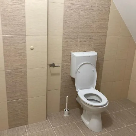 Vadvirag Vendeghaz Köveskál